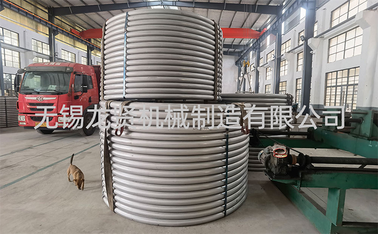 化工封頭外半管碰見接管怎么避開？